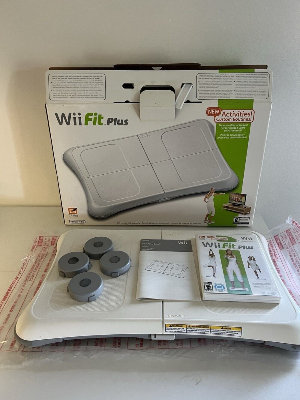 Nintendo Wii Fit Plus Balance Board In Box & Wii Fit Plus Game CIB Tested